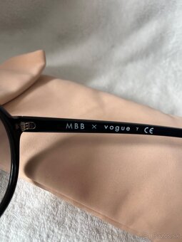 Slnečné okuliare 0VO5393S W44/11 farba cierna. Nove Vogue - 5
