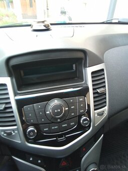 Chevrolet cruze 1,6 benzín - 5
