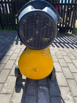 Kompresor HURAGAN M88002 - 5