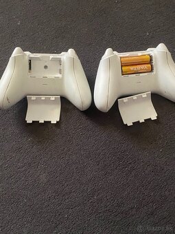 Xbox Series S 512 GB + 2 ovládače - TOP stav - 5