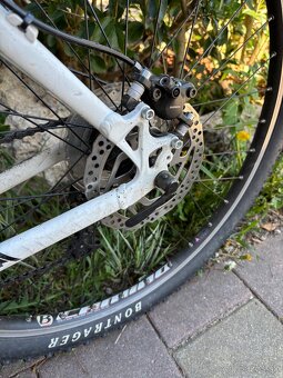 TREK 4500 - 5