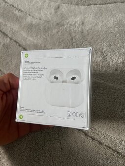 Apple Airpods 3 - 5