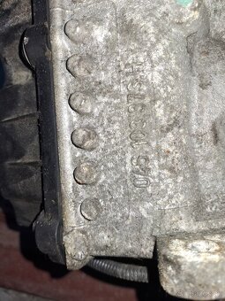 Hlava motora 1.4 tdi - 5