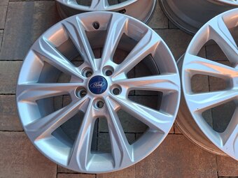 Predám org.hlinikove disky Ford--R17 - 5