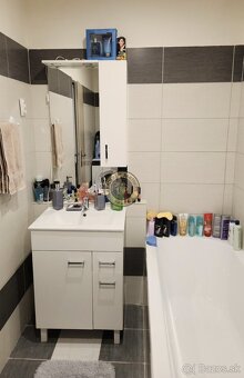 NA PREDAJ 1,5-izbový zrekonštruovaný byt V CENTRE Prešova - 5