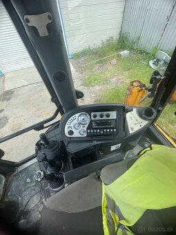 JCB 4CX rýpadlo- nakladač - 5