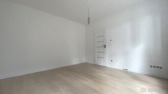 Kompletne prerobený 2 Izbový byt na predaj (63m2) - 5