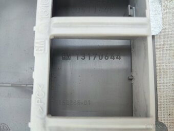 Opel Zafira B - Stropne svetlo - 5