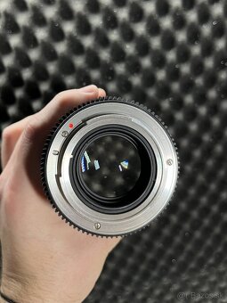 Samyang 35mm T1.5 AS UMC II VDSLR - Canon EF - 5