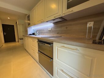 Vynikajúce bývanie v uzavretom a bezpečnom areáli - 5