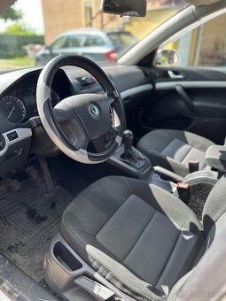 Skoda octavia 2, 1,6 75kw - 5