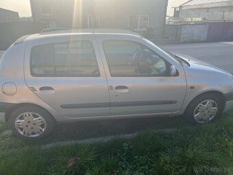 Renault Clio 1.6 Benzín Automat - 5
