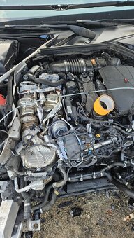 MERCEDES BENZ C 300. - 5