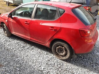 Seat ibiza 1.4 16v 2010 rozpredam - 5