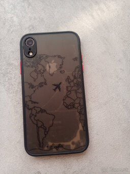 Apple iPhone XR 64GB - 5