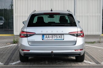 Škoda Superb Combi - 5