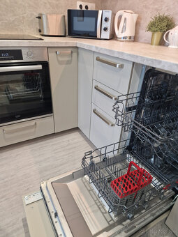 NA PRENÁJOM 2-i byt zariadený KLIMA + parking - 5