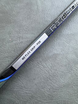 ✅CCM TRIGGER 9 PRO JR LEFT/LAVACKA__flex 40 zahnutie P28 - 5