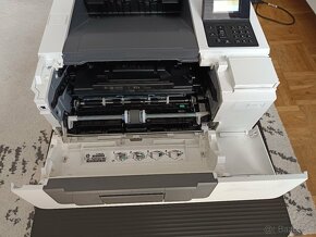 HP LaserJet Enterprise M506 + 1 dodatočný šuflík na papier - 5