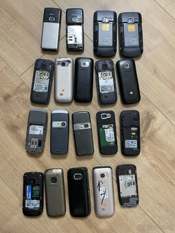 Balík Nokia mobilov č.1 - 5