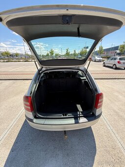 Škoda Octavia II Combi 1.9 TDI 77 kW 6st. manuál - 5