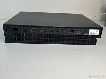 Xbox One X 1TB + 2 ovládače + Xbox účet s hrami - 5