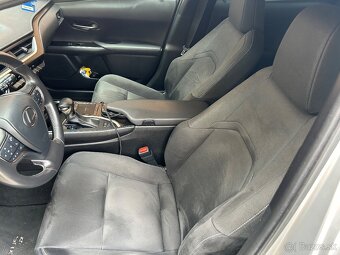 Lexus Ux250H  2.0Hybrid - 5