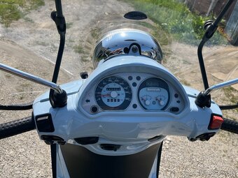 Piaggio Beverly 500 - 5