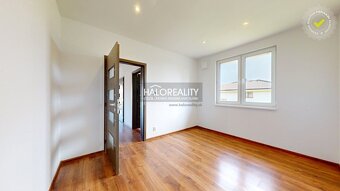 HALO reality - Predaj, rodinný dom Lučenec, posledný volný - - 5