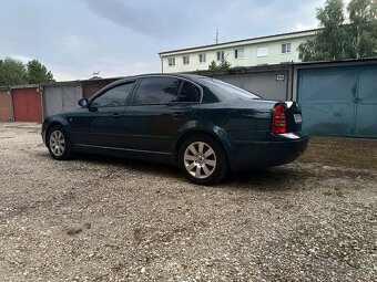 Škoda Superb 2.8 V6 LPG - 5