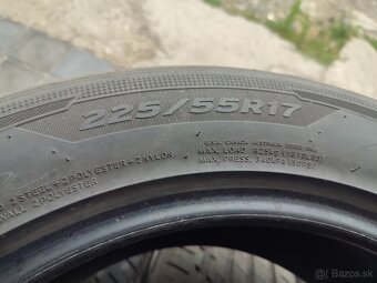 225/55 r17 hankook - 5