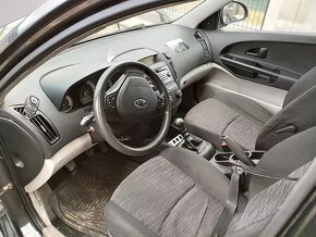 Kia Ceed 1,4 benzin na diely. - 5