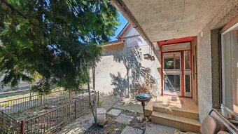 Na predaj rodinný dom v obci Šoporňa - 5