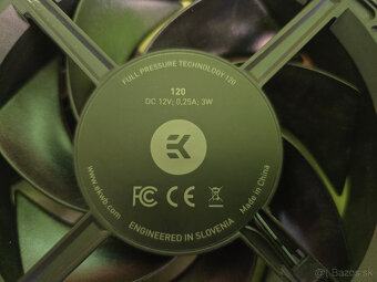 Predam 120mm ventilatory - EKWB a Lian LI - 5