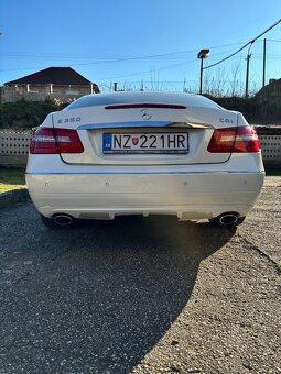 Mercedes Benz Coupé E350 CDI- V6 - 5