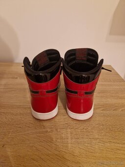 Jordan 1 retro high og patent bred - 5