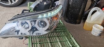 Predne svetla Bmw e60_61 - 5