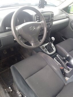 Suzuki Grand Vitara - 5