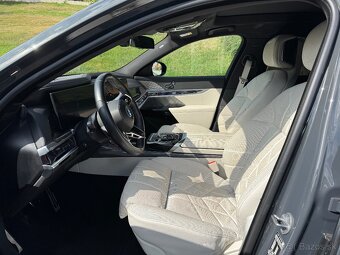 BMW M760e xDrive I.majitel CZ v záruce od výrobce - 5