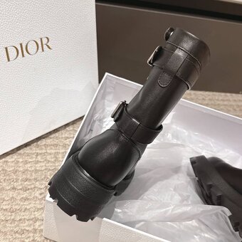 Christian Dior - 5
