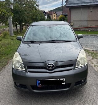 Toyota Corolla Verso 130KW 7Miestna - 5