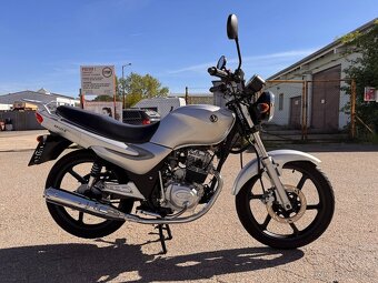 2013 SYM XS 125 R, naj. 5000 km, po servisu - 5