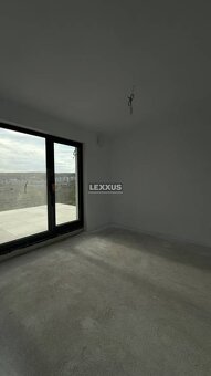 | predaj moderny 3 izbový byt s predzahradkou, Stare Grunty - 5