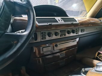 BMW E65 745i - 5