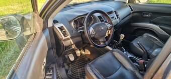 Citroen c-crosser 2.2 HDi 115kW 2009 - 5