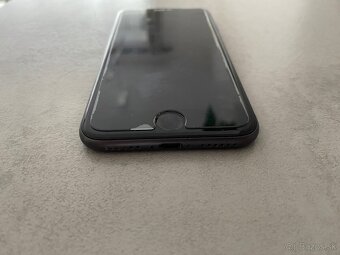 iPhone 8 64GB - 5
