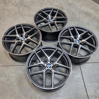 Dotz Laguna disky 5x120 R19 9J ET38 - 5