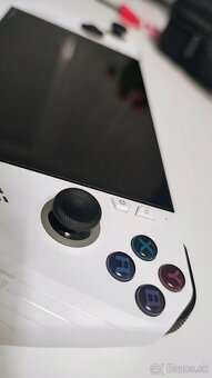 Lenovo Legion 5, Asus ROG Ally - 5
