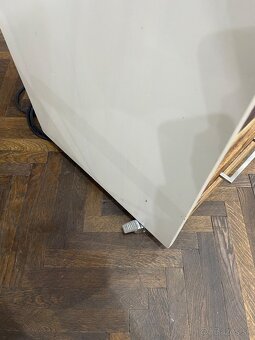 Kadernícky stolík na kolieskach – kartáčované drevo, 4× kusy - 5