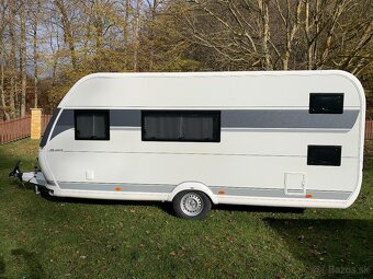 Karavan Hobby 490 KMF De Luxe NOVÝ - 21.950.-€ bez DPH - 5